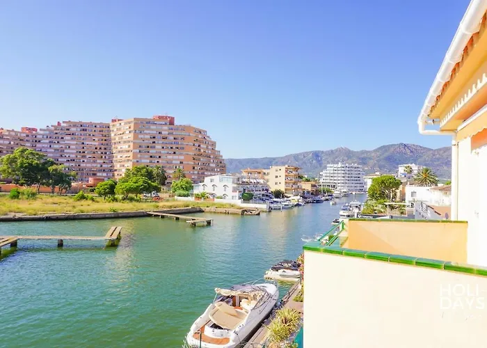 Bocana View * Ρόζες